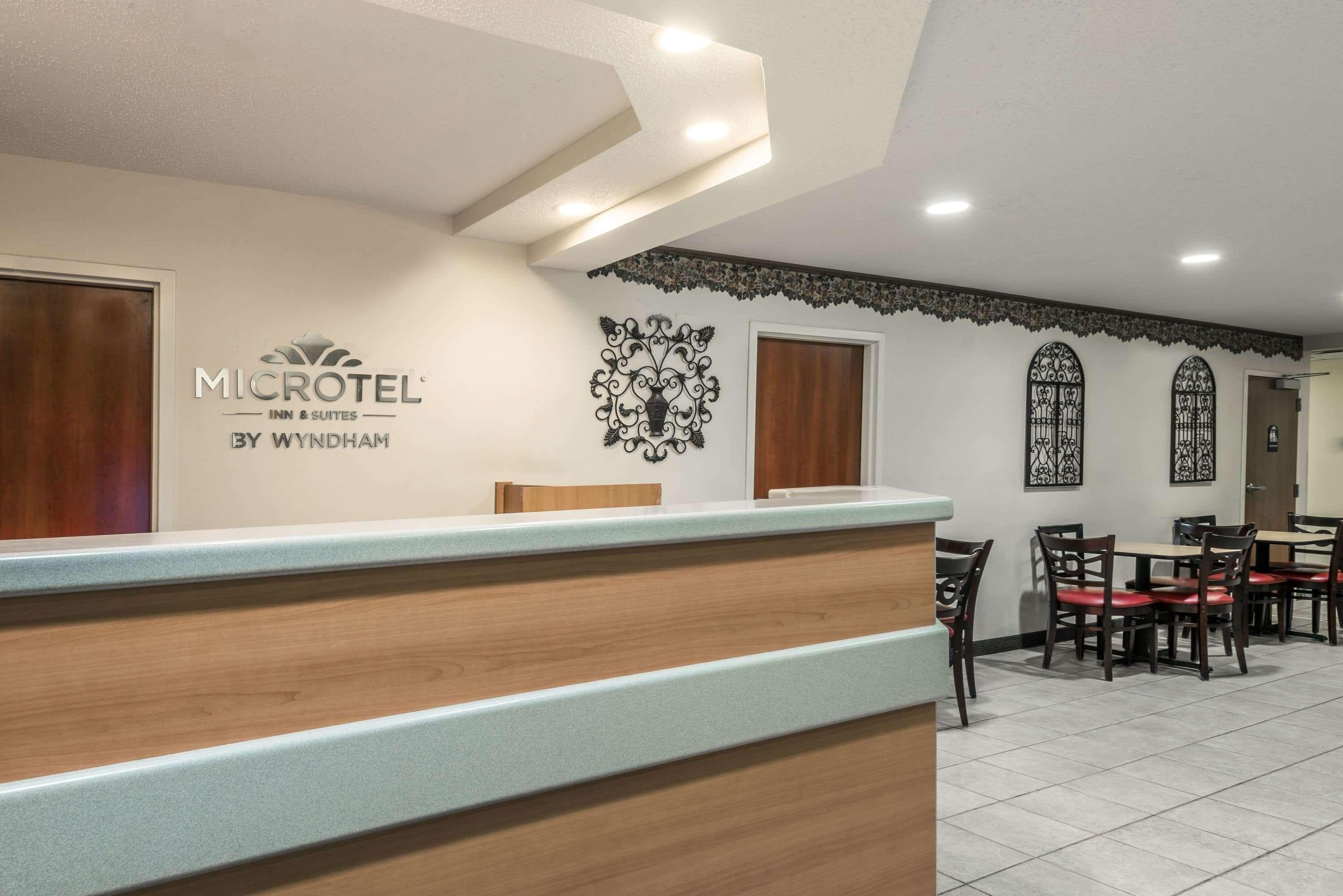 Microtel Inn & Suites By Wyndham Оберн Екстер'єр фото